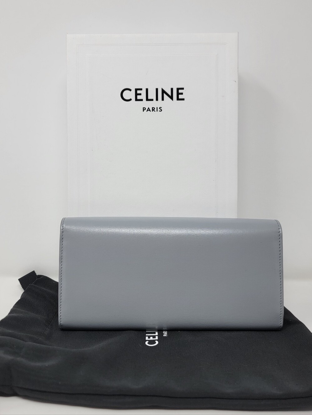 CELINE Large Triomphe Long Wallet in Shiny Calfskin - Picture 2 of 10